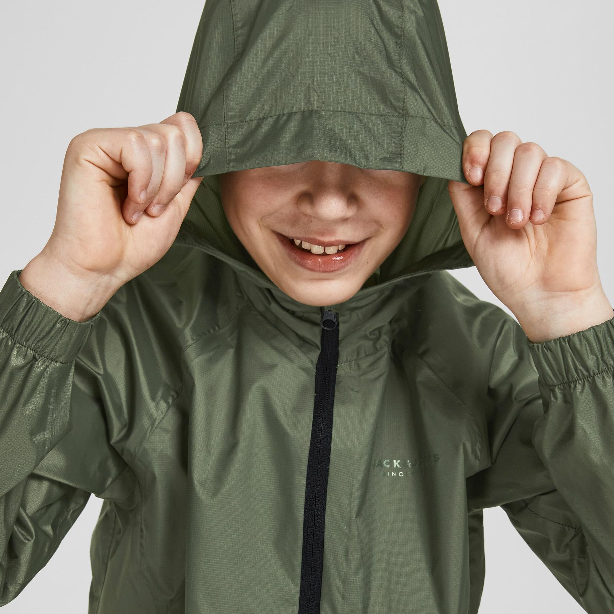 Jack & Jones Solar Regenpak Junior | PlutoSport